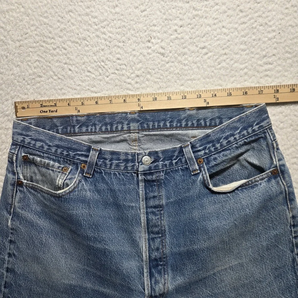 Vintage 1980s Levi's 501 Size 34x27 Button Fly USA Made‎ Distressed Faded